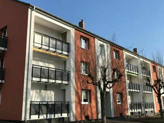 Ihr neues Zuhause! Frisch renovierte 2 Zimmer Wohnung mit Balkon in MG Schmöldermark
