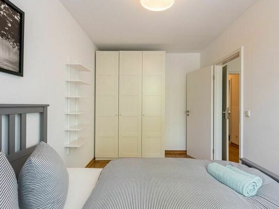 Exclusive 3-room apartment not far from Bergmannkiez