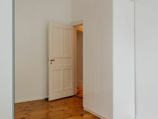 Charming, stylishly furnished old building apartment in the middle of Charlottenburg