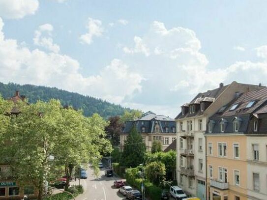 Modern und angenehm möbliert in zentraler Lage für 6 -12 Monate in Freiburg,Oberau
