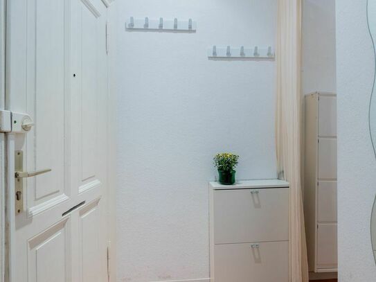 Great flat with excellent transport links in Berlin!