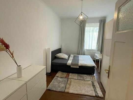 Modern furnished 2 room apartment in Neuhausen