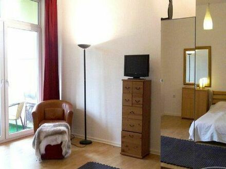 Sunshiny Two Room Apartment in Berlin-Charlottenburg