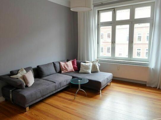 Central, furnished 3-room apartment in Kiel Schreventeich