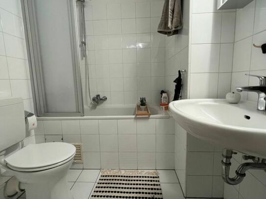 Great and lovely studio in popular area (Düsseldorf), Dusseldorf - Amsterdam Apartments for Rent