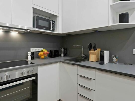 Freshly renovated 2 room flat in the Samariterkiez Friedrichshain
