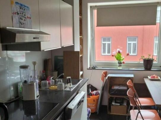 Bright apartment in Cologne