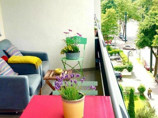 Beautiful suite in Düsseldorf with view over the park and garage for small car, Dusseldorf - Amsterdam Apartments for R…