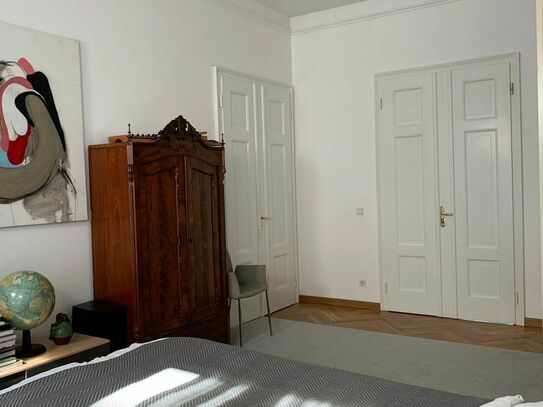 Beautiful apartment with green view directly at Teutoburgerplatz for rent