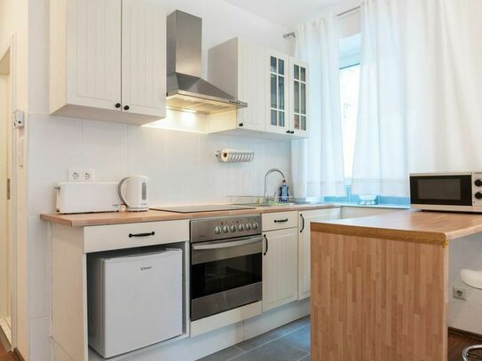 Charming & quiet apartment in the heart of Düsseldorf, Dusseldorf - Amsterdam Apartments for Rent