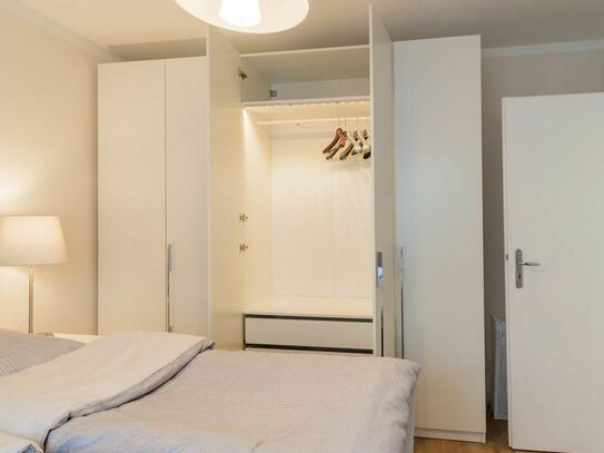 Bright, Calm Apartment with Balcony (6m²) close to Kurfürstendamm, Berlin - Amsterdam Apartments for Rent