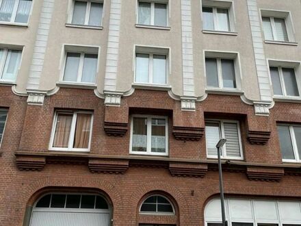 Sonnige 2-Zimmer-Wohnung in der Heischstraße 8, 24143 Kiel zu vermieten!