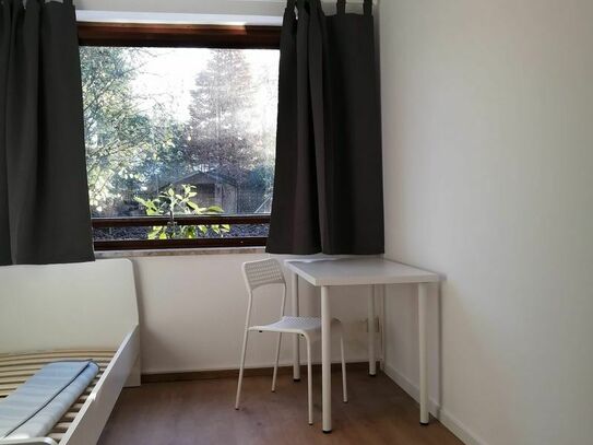 Co-living - shared rooms for rent
