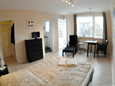 Nice studio flat with balcony in Berlin Wilmersdorf, furnished