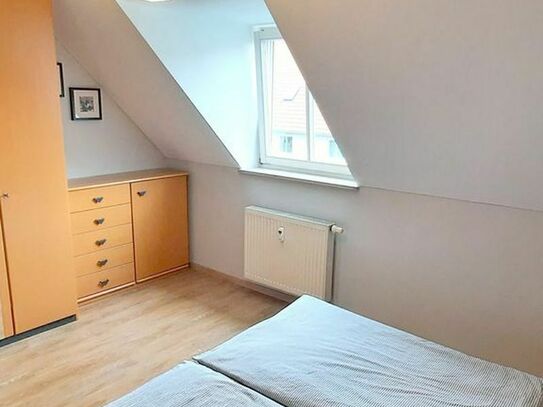 Quiet, furnished 2-room apartment with balcony and WiFi in Erlangen, Erlangen - Amsterdam Apartments for Rent