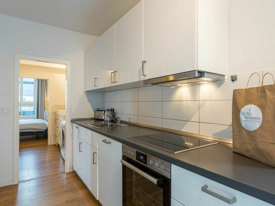 Furnished Apartment with 3 bedrooms in Charlottenburg