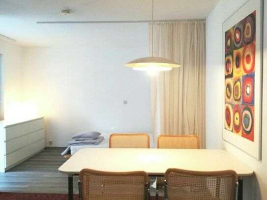 Designer 1-room city apartment, near the train station, newly renovated