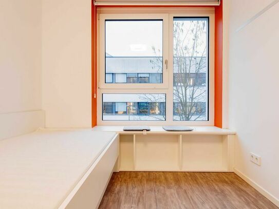 STUDENTS ONLY - Fully furnished private room in a 3 people shared apartment.