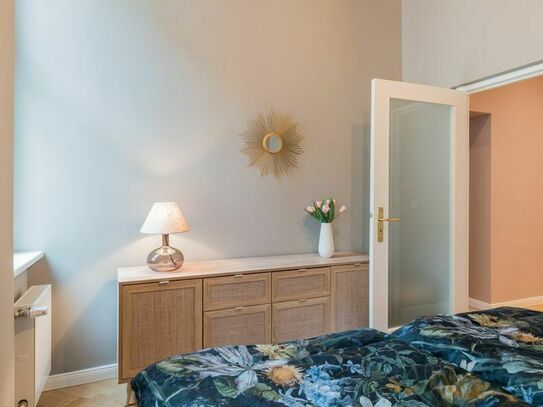 Sonnenverwöhnte Wohnung in bester Lage in Friedenau, Berlin - Amsterdam Apartments for Rent