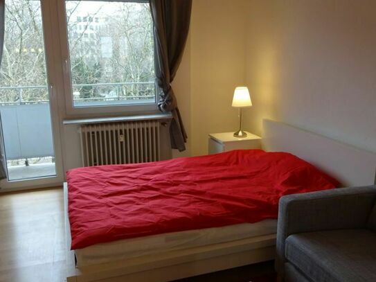 Top furnished 1 ZKB apartment with winter garden balcony - 5 min walking distance to Konstablerwache / Zeil in Frankfur…