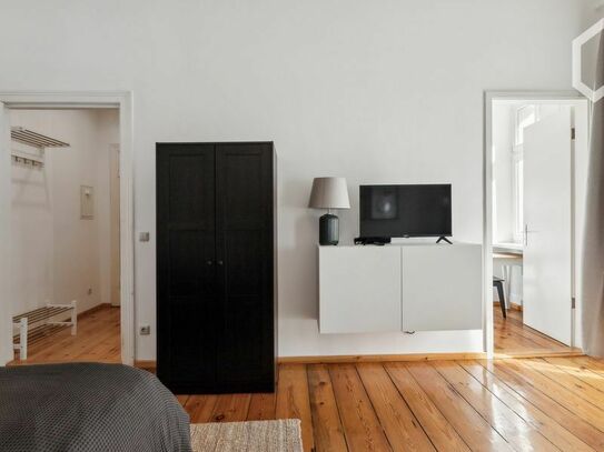 NEWLY FURNISHED! Bright & gorgeous studio in Prenzlauer Berg
