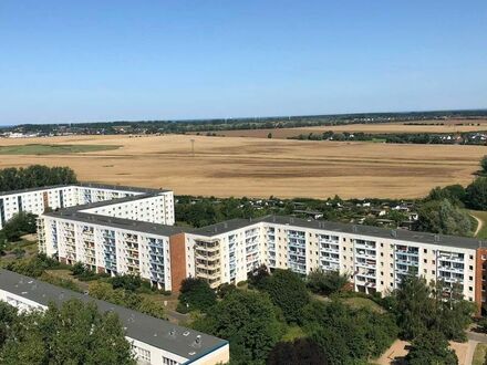 Helle 3-Zimmer-Wohnung mit großem Südbalkon in Rostock-Lütten Klein
