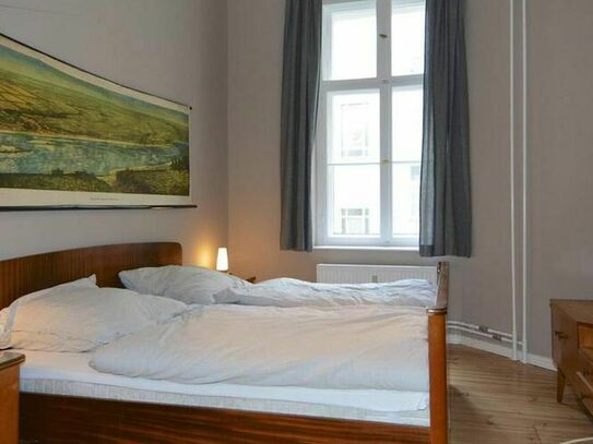 Three bedroom apartment in Kruezberg, furnished