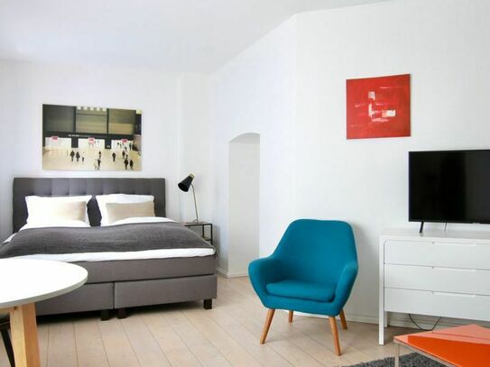 Modernly furbished apartment in Belgian Quartier, Koln - Amsterdam Apartments for Rent