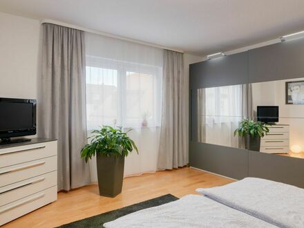 Modern high-class apartment in the cosy greens with a balcony and private parking with E-Charger Wallbox
