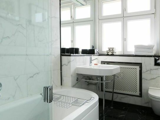 Brand new chic Boutique Apartment in Landmark tower, Berlin - Amsterdam Apartments for Rent