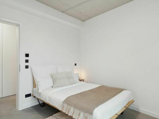 Elegant double bedroom near the Hermannplatz metro station