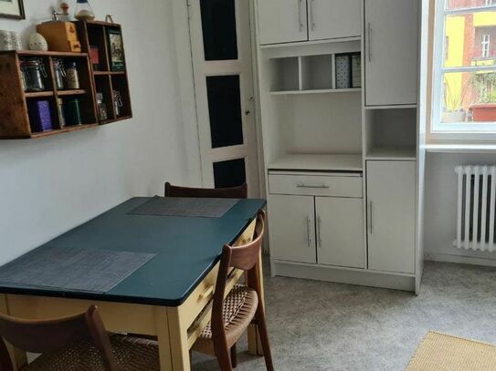 Cozy 3-bedroom apartment in Charlottenburg, Berlin - Amsterdam Apartments for Rent