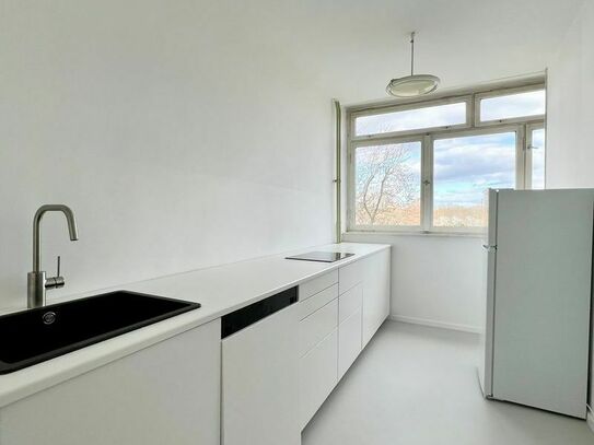 Bright minimalist apartment in architectural gem, Berlin - Amsterdam Apartments for Rent