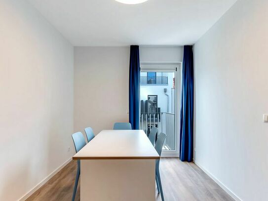 Fully furnished private room with balcony in a 5 people shared mixed apartment