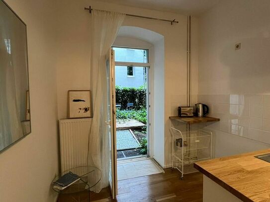 wonderful garden apartment in kollwitzkiez Prenzlauer Berg