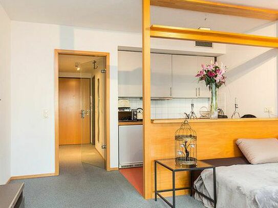 Modern Apartment for businesstraveler in Eppendorf