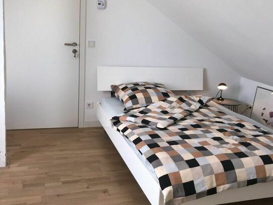 Beautiful room with guest kitchen, Dusseldorf - Amsterdam Apartments for Rent
