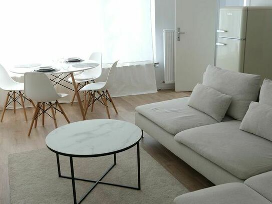 Cozy flat conveniently located, Dusseldorf - Amsterdam Apartments for Rent