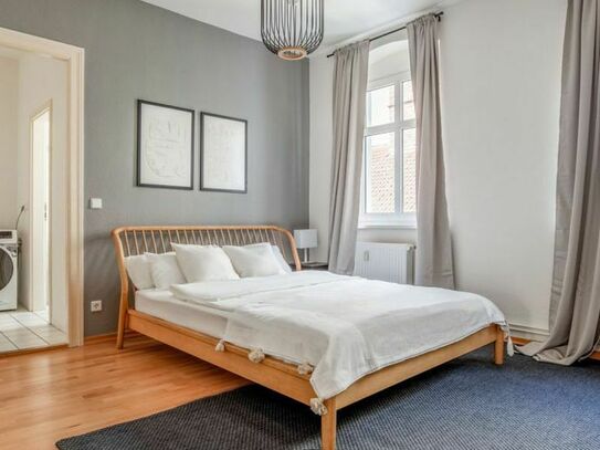 Mitte studio, fully furnished & equipped