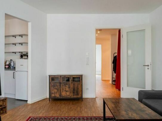 Lovely flat with Balkone and Terrace in Friedrichshain