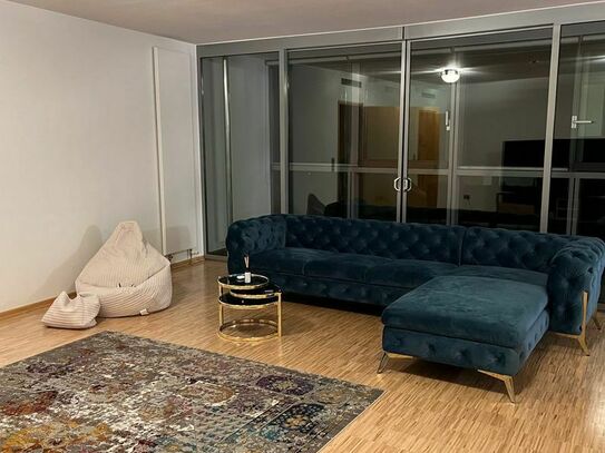 Bright, spaciuous wonderful home located in Frankfurt am Main City center, Frankfurt - Amsterdam Apartments for Rent