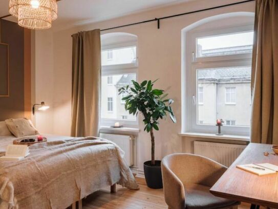 Tasteful 1-bedroom apartment in Tiergarten