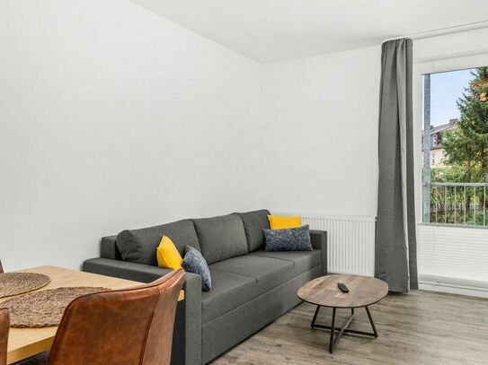 Comfortable apartment for 3 with balcony | near VW plant