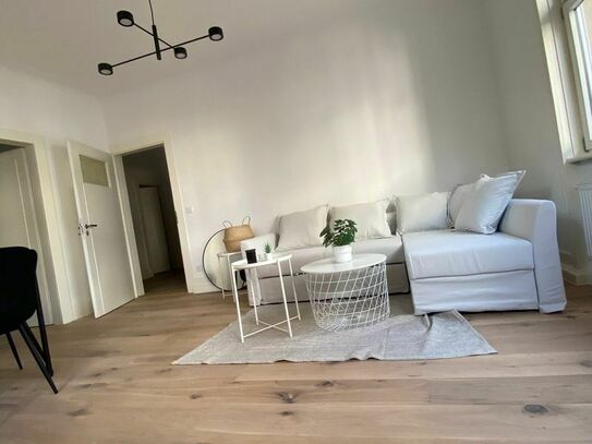 Beautiful and bright old building apartment in the south of Stuttgart, Stuttgart - Amsterdam Apartments for Rent