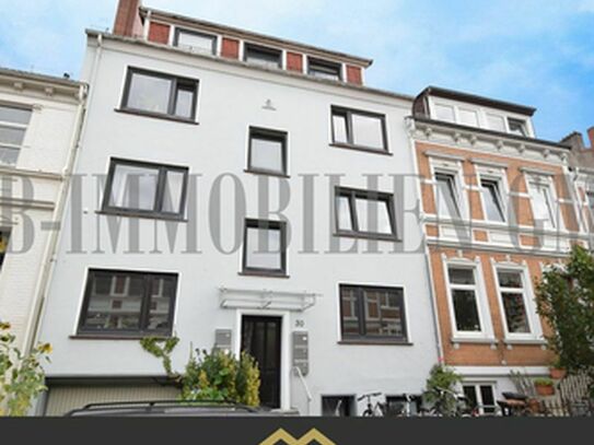 BremenNeustadt: Hochparterre-4-Zi.-Wohnung mit Balkon und optimaler Raumaufteilung