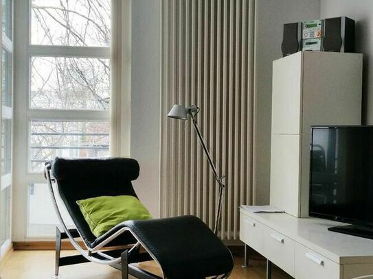 First Class One Bedroom Apartment in Berlin's Embassy District, Completely Furnished