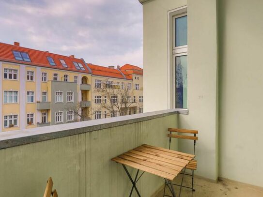 Very nice single bedroom with a balcony, in Wilmersdorf