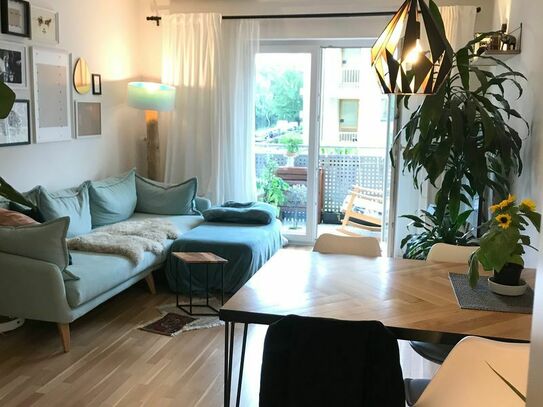 Modern, quiet furnished 2 room apartment (fixed term)