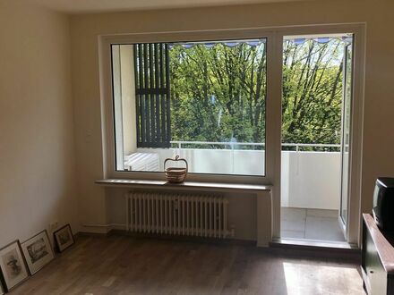 Newly renovated bright spacious maisonette apartment in Vahr, Bremen