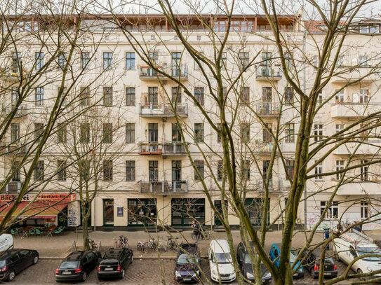 Spacious flat in friendly neighborhood, Berlin - Amsterdam Apartments for Rent
